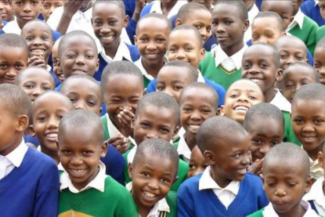 Aiduc’action 76 soutient la construction de 2 salles de classes en Tanzanie. Le concert de Phaella aidera à rassembler des fonds.