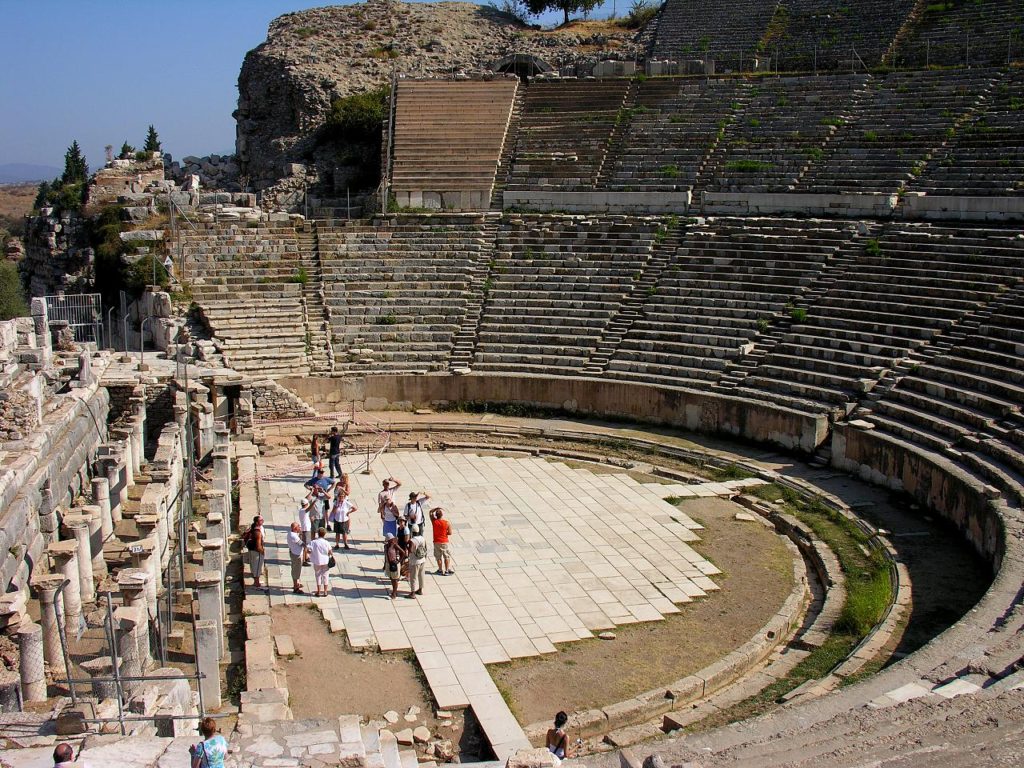 THEATRE en pandémie : métamorphose d’une pratique millénaire